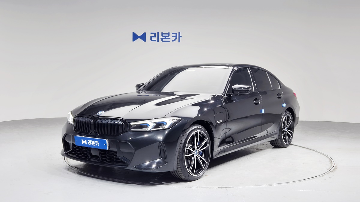 BMW BMW 3시리즈(7세대) 330e M 스포츠 팩 가솔린+전기 리본카 청라지점