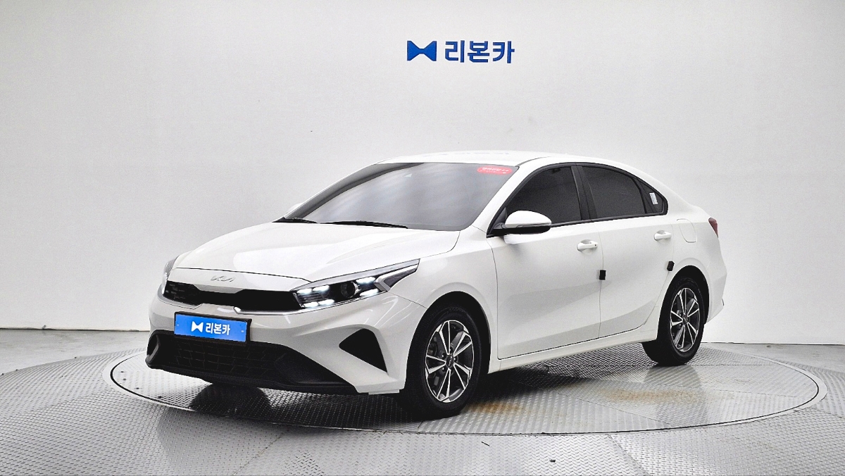 기아 더 뉴 K3 1.6 가솔린 프레스티지 가솔린 리본카 광주지점