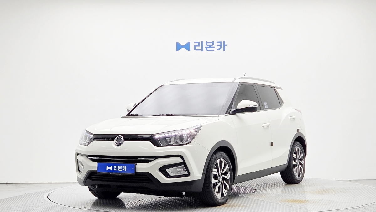 KG모빌리티(쌍용) 티볼리 아머 1.6 가솔린 VX 가솔린 리본카 광주지점