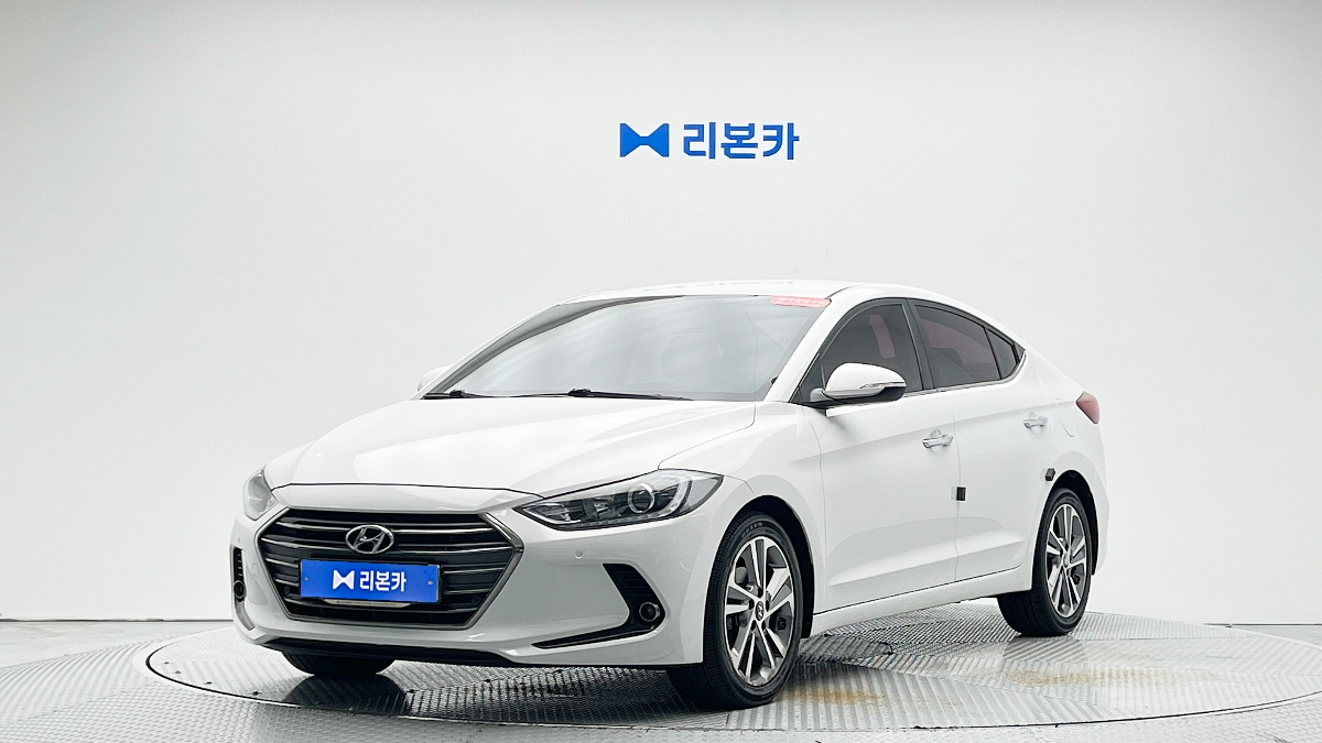 현대 아반떼AD 1.6 디젤 프리미엄 디젤 리본카 광주지점