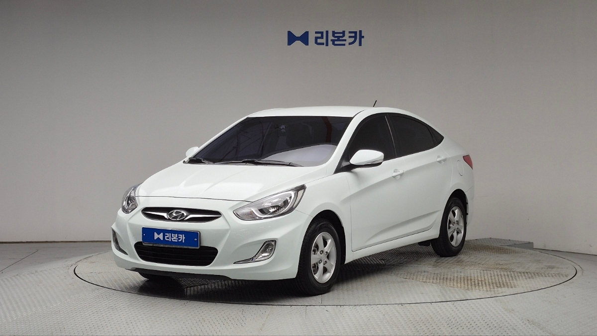현대 엑센트 신형 1.4 VVT 모던 가솔린 리본카 동대구지점
