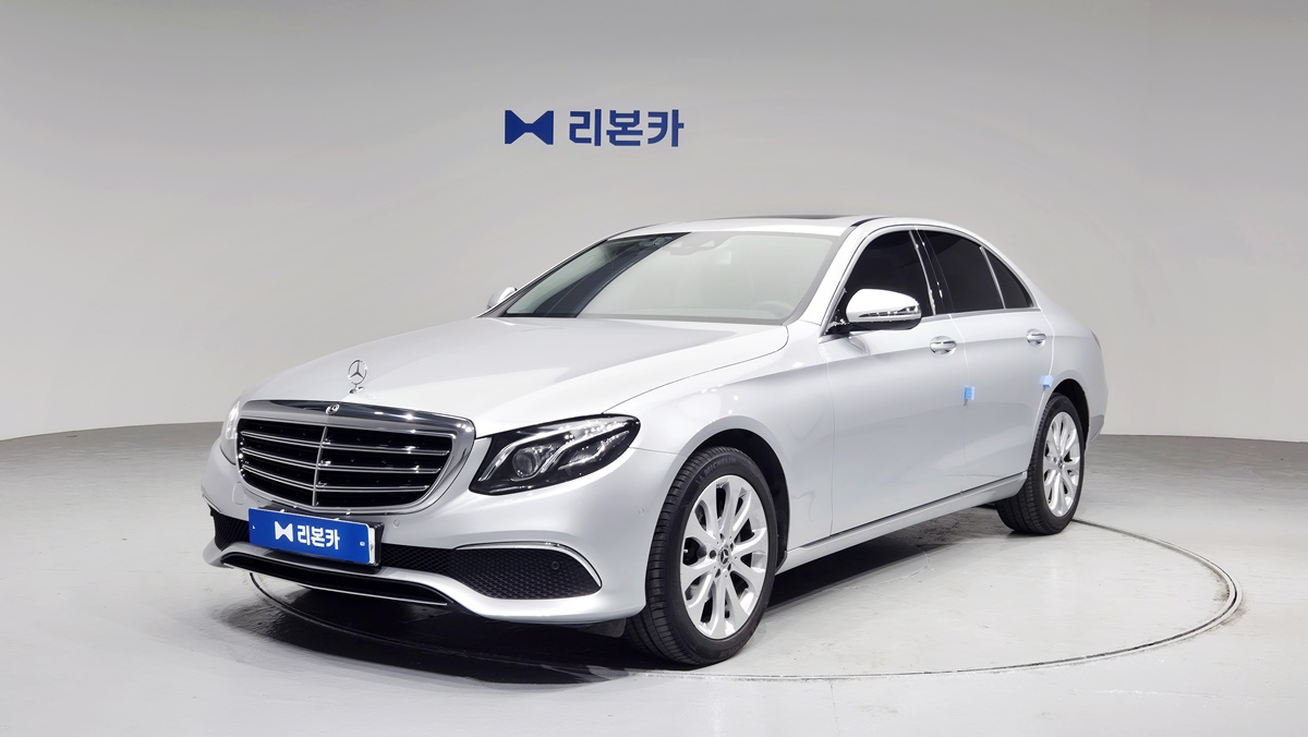 벤츠 벤츠 E클래스(5세대) E220d 4매틱 익스클루시브 디젤 리본카 청라지점