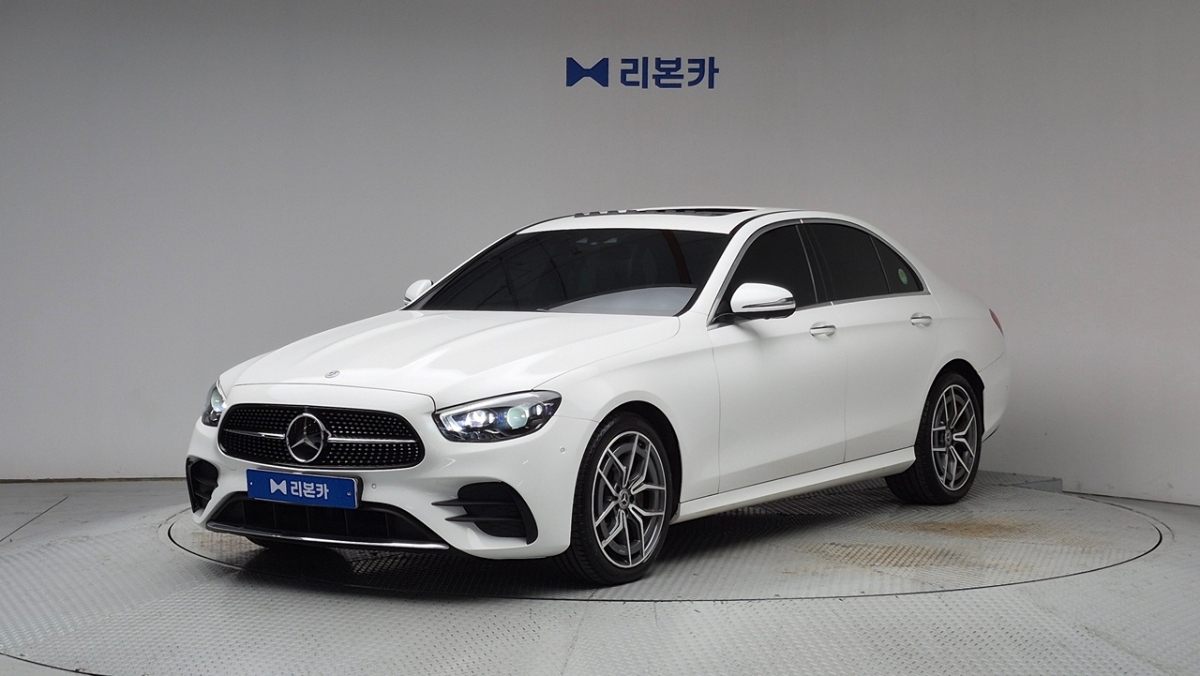 벤츠 벤츠 E클래스(5세대) E220d 4매틱 AMG 라인 디젤 리본카 동대구지점