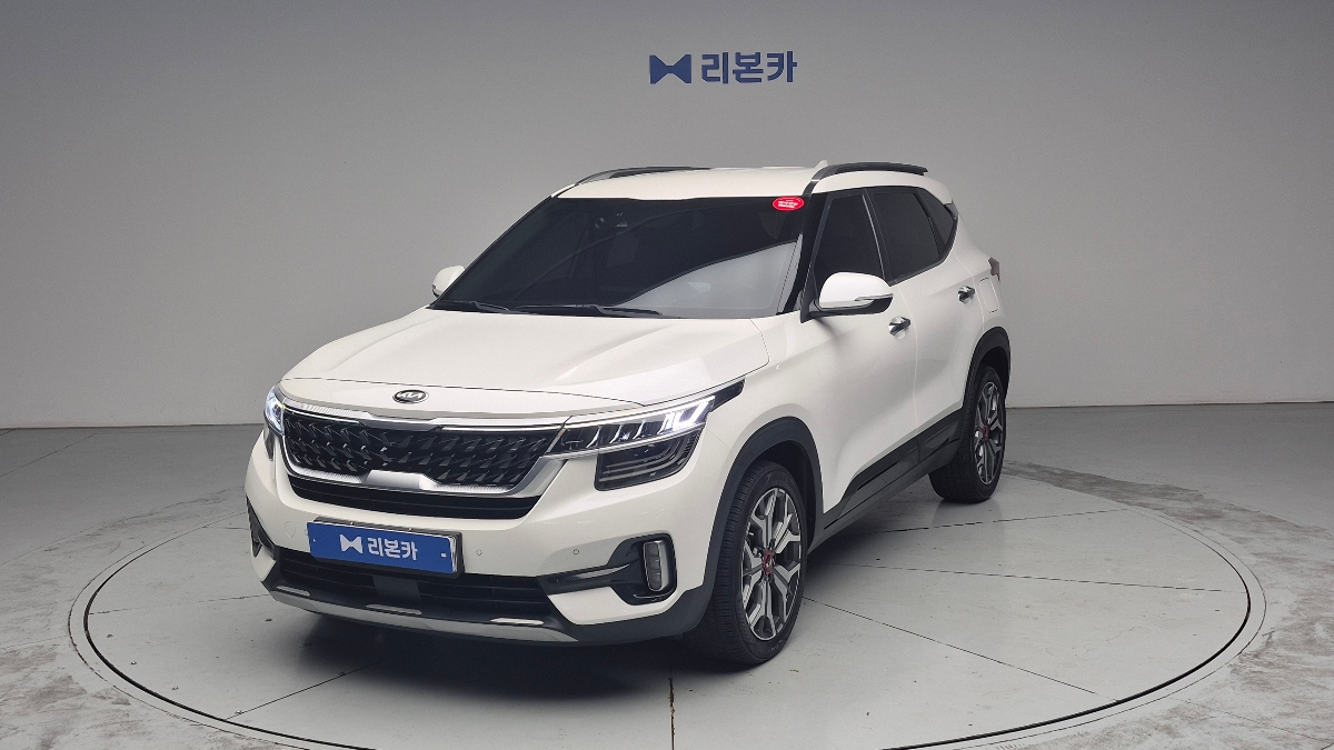 기아 셀토스 1.6 가솔린 2WD 노블레스 가솔린 리본카 천안지점