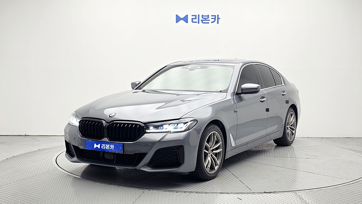 BMW BMW 5시리즈(7세대) 530i xDrive 럭셔리 라인플러스 가솔린 리본카 광주지점