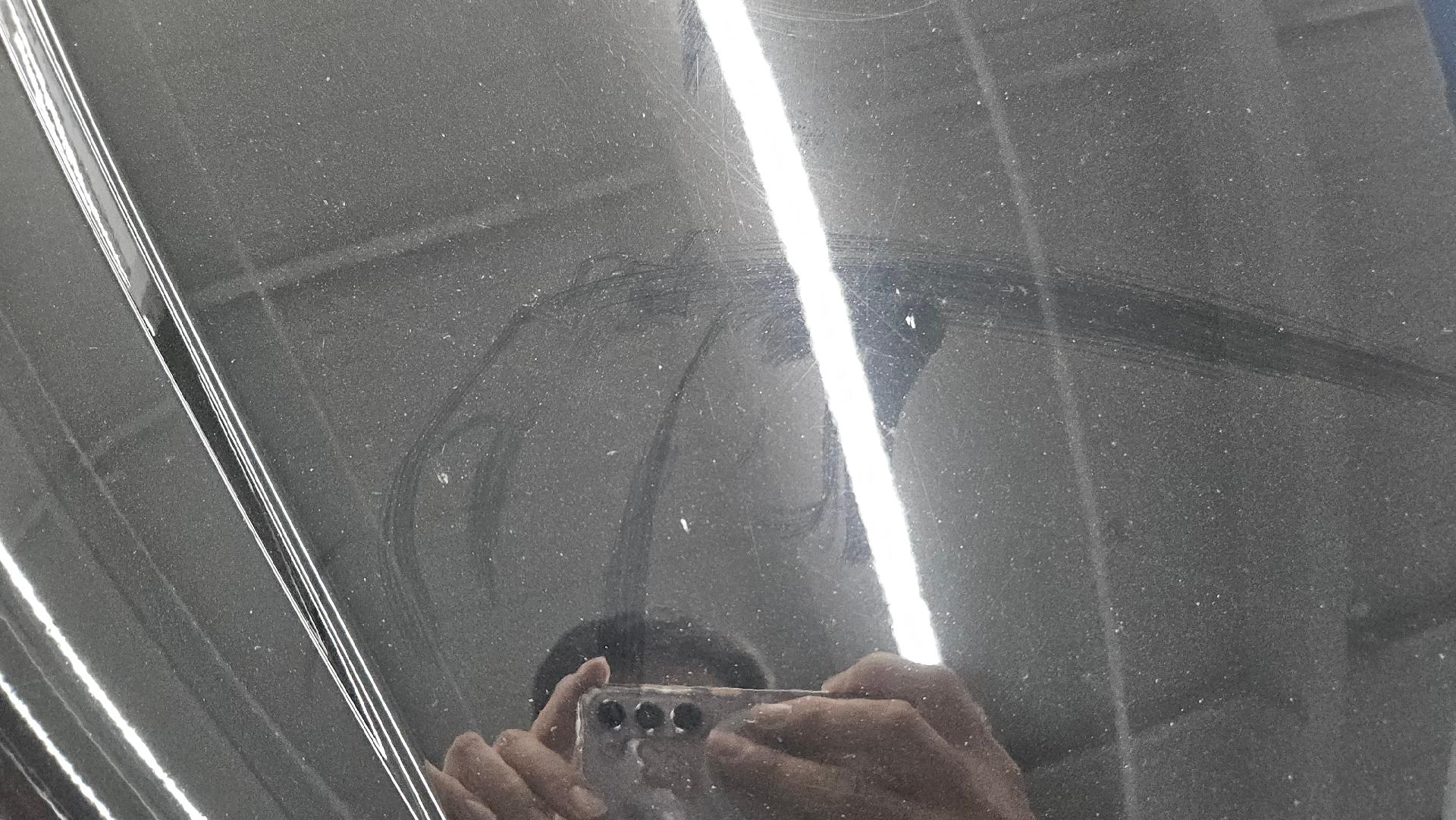 후드(본넷) · 스크래치가 있습니다.