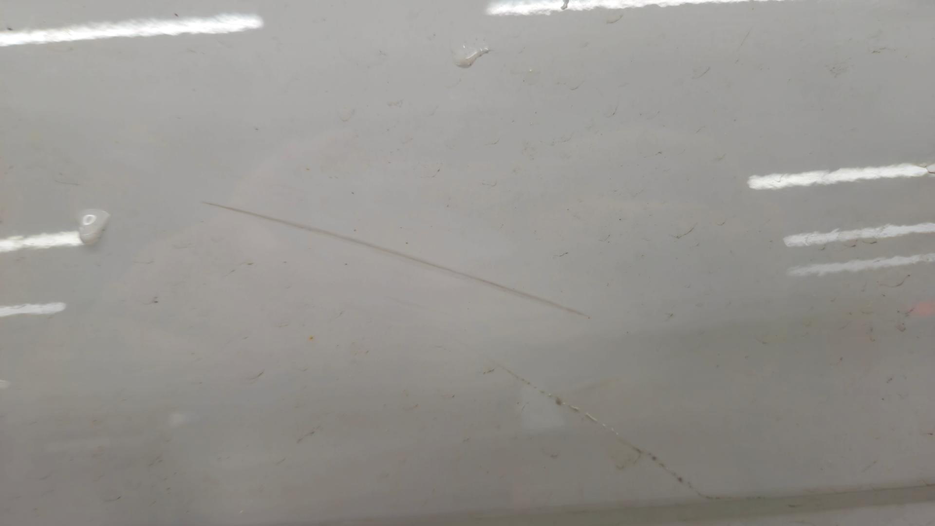 조수석 뒤 도어(외부) · 생활 스크래치 있으나 사용상 이상 없습니다.